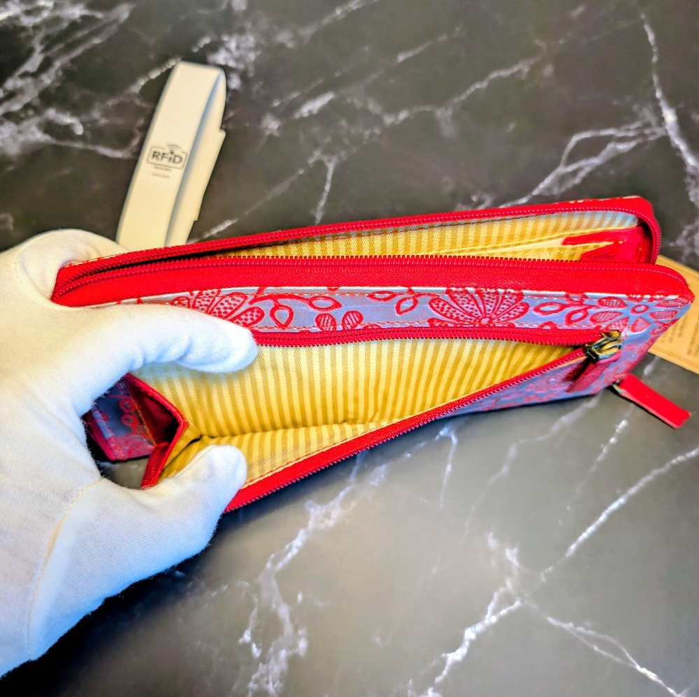 Sukriti Hand Painted Embossed Leather Wallet With RFID Protection - Picture 6 of 10